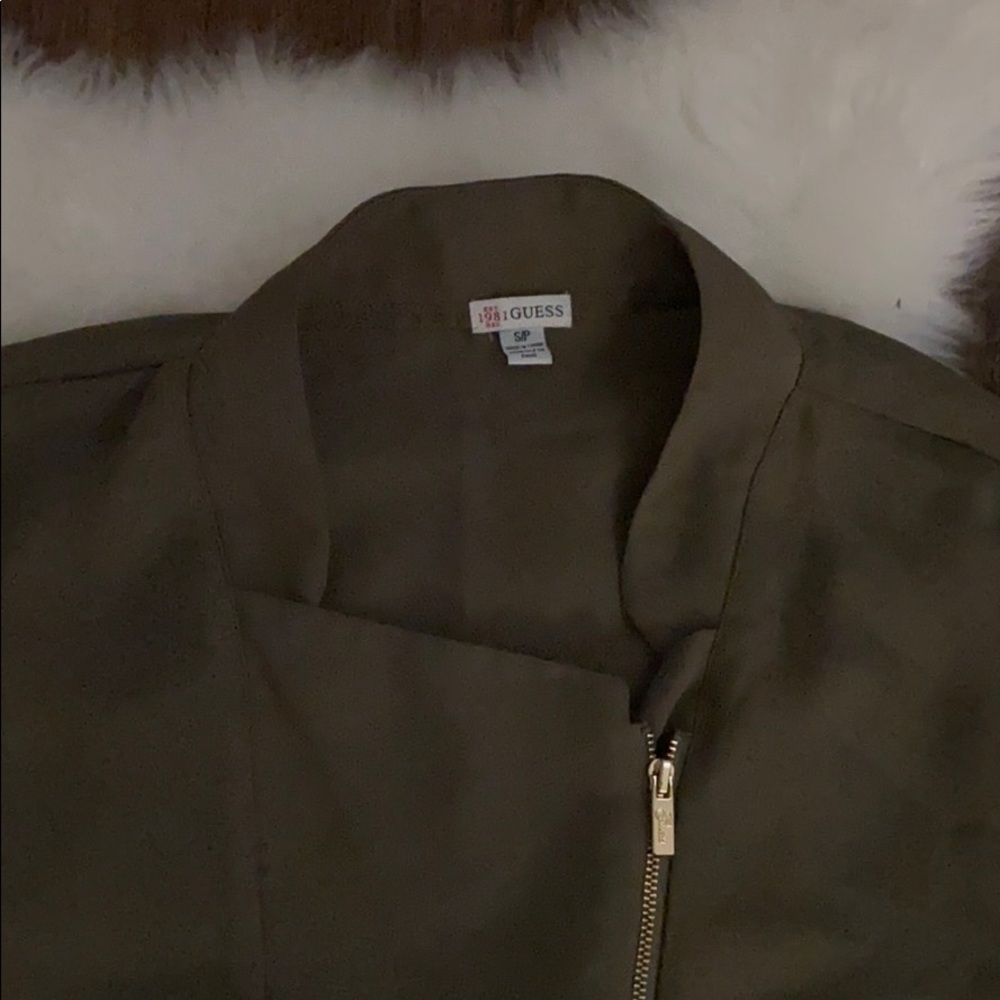 Guess light jacket - Picture 3 of 5